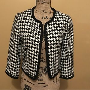 H&M CROPPED CHEVRON JACKET